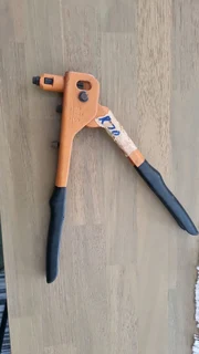 FTS Poprivet gun for only R70.