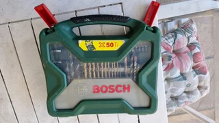 Bosch 50pc x line drill bit and screwdriver bit set.