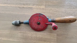 Vintage Clipper hand drill made in England.