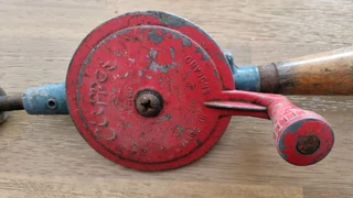 Vintage Clipper hand drill made in England.