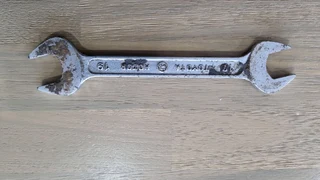 Toyota motor spanner 17-19 for sale.