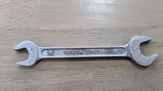Toyota motor spanner 14- 17  for sale