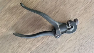 Eclipse no 77 saw set up for grabs.