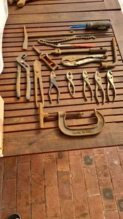 Vintage tools for sale lots ect only R200.