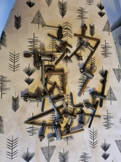Various drill chuck keys for sale