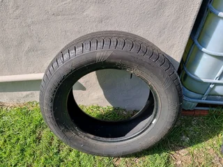 Windforce 235/60R17 tyre as new for sale.