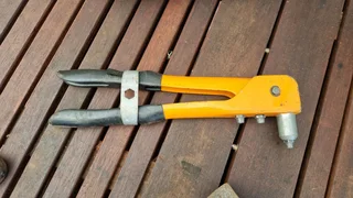 Fascor Fh-10 Poprivet Gun