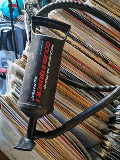 Double action hand pump