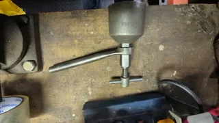 Vintage Britool car valve puller in great condition.