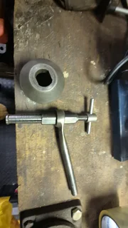 Vintage Britool car valve puller in great condition.