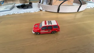 Realtoy Ford Explorer Fire Department Emergency Unit #280 - 1:64