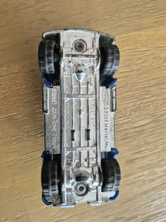 REALTOY Ford Explorer Fire Department Emergency Unit #280 - 1:64