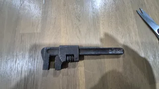 Small vintage shifting spanner up for grabs.