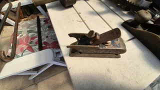 Record bullnose 75 planer. Only top front damaged rest in good nick.