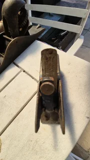 Record bullnose 75 planer. Only top front damaged rest in good nick.