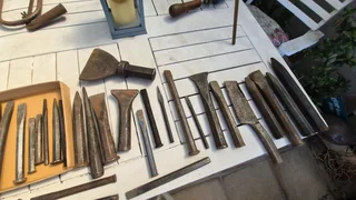 Lots of various types of chisels up for grabs.