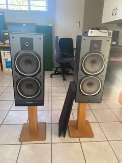 Speakers - Ad posted by Neil