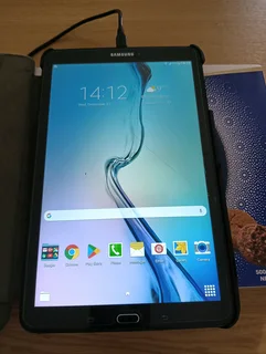 Samsung tablet Tab E