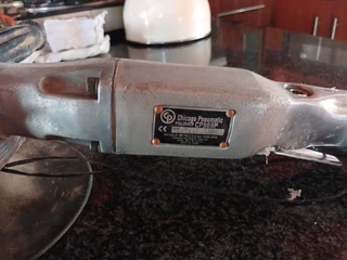 7&#34; HEAVY DUTY CHICAGO PNEUMATIC AIR ANGLE POLISHER cp869p