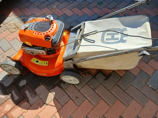 Husqvarna Lc153HD petrol lawn mower
