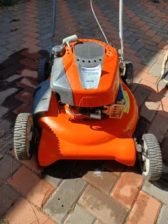 Husqvarna Lc153HD petrol lawn mower