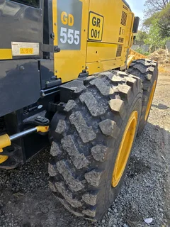 Komatsu GD555-6 Grader