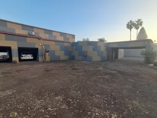 Farm Estate with 9x Houses and more in Pta