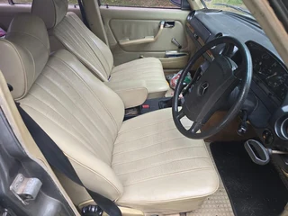 Stripping: 1978 Mercedes-benz 240d