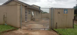 2 Bedroom Free Standing - Opp Gandhis Hospital - Phoenix