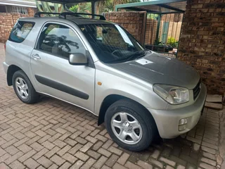 2002 Rav4, 3 door, 5 speed manual
