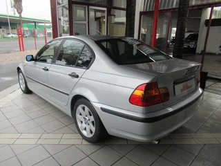 2004 BMW 318i Exclusive Steptronic