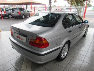 2004 BMW 318i Exclusive Steptronic
