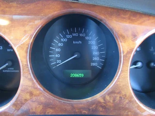 2002 Jaguar XKR 4.0 SC (A) Convertible