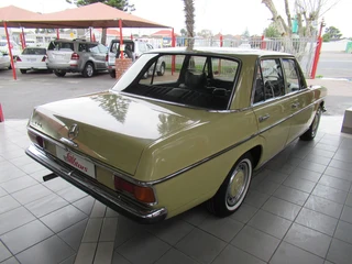 1969 Mercedes-Benz 220 (M) W115