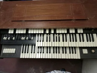 Hammond Organ