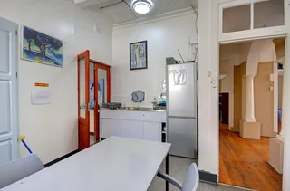 LARGE SINGLE ROOMS AVAILABLE IN WESTDENE STUDENT RESIDENCE