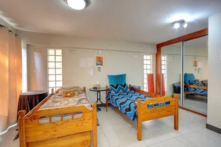 LARGE SINGLE ROOMS AVAILABLE IN WESTDENE STUDENT RESIDENCE