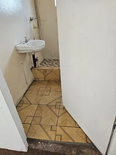 R4500:  2 Bedroom Outbuilding To Let In Stonebridge (Unit 4), Phoenix