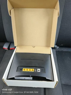 B525s Huawei router