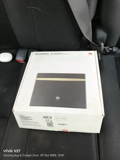 B525s Huawei router