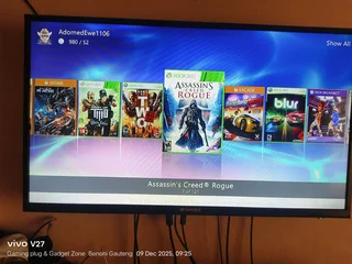 Xbox 360 phat 121 games loaded