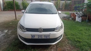 2012 Volkswagen Polo  Automatic 1.4 Engine capacity Well maintained Accident free Hatchback Car