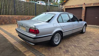 1997 BMW 740i