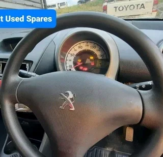 Peugeot 107 Hatch stripping for spares