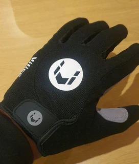 Cycling sports full finger gloves brand new for sale