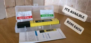 Ph meter testers brand new with calibration powder and carry case