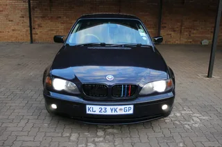 2003 BMW 330d E46