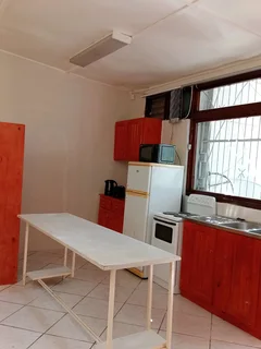 Bachelor Garden Flat Furnished Greenacres nice secure R5200m 0792940501 Now