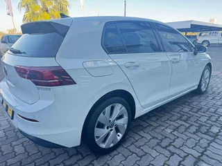 2025 Volkswagen Golf 1.4 TSI Life Tiptronic (110KW)