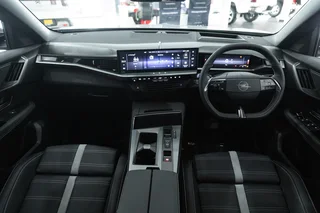 2025 Opel Grandland GS Line 1.6T AT